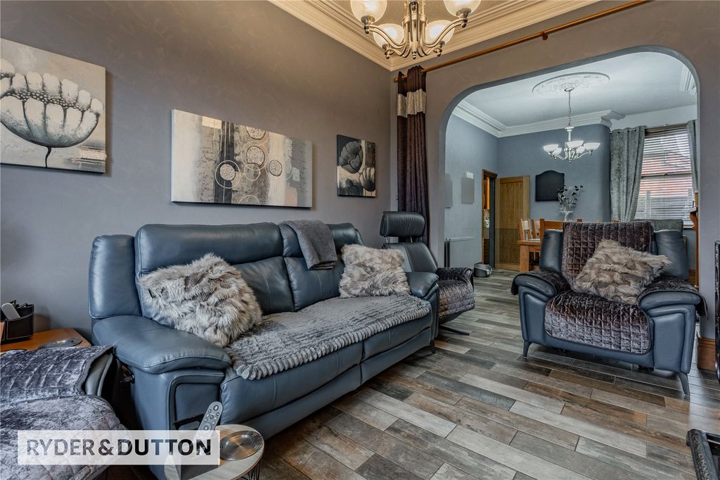 Property photo 1 of 17 Picture No. 04
