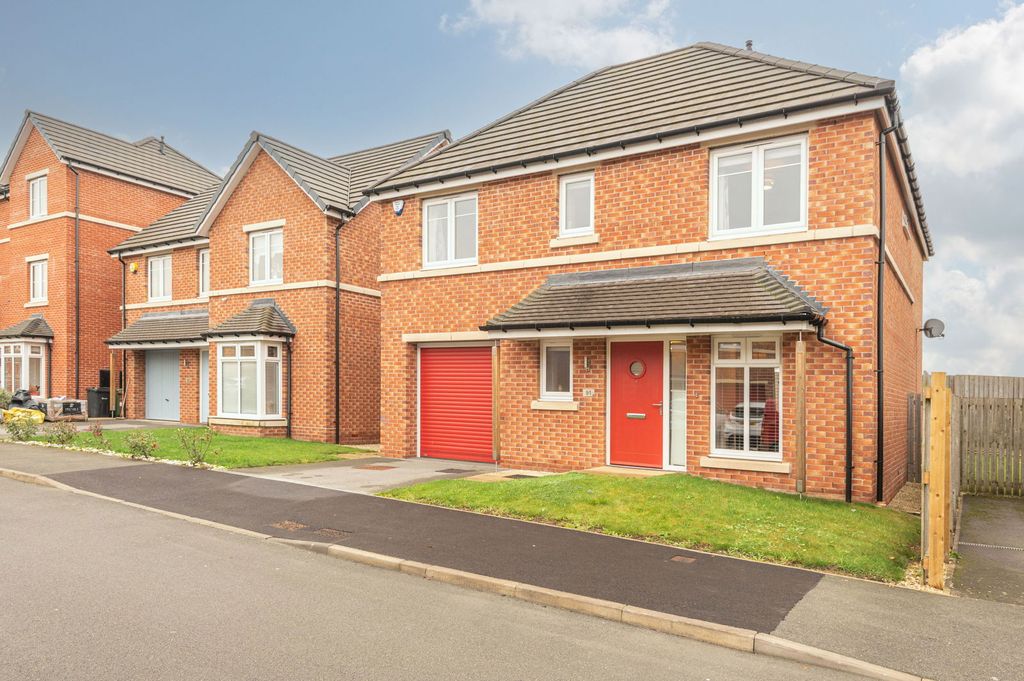 Property photo 1 of 14