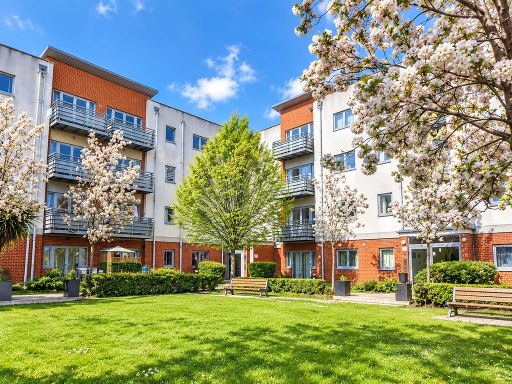 Property photo 1 of 9 Spring Courtyard Apartment Complex.Png