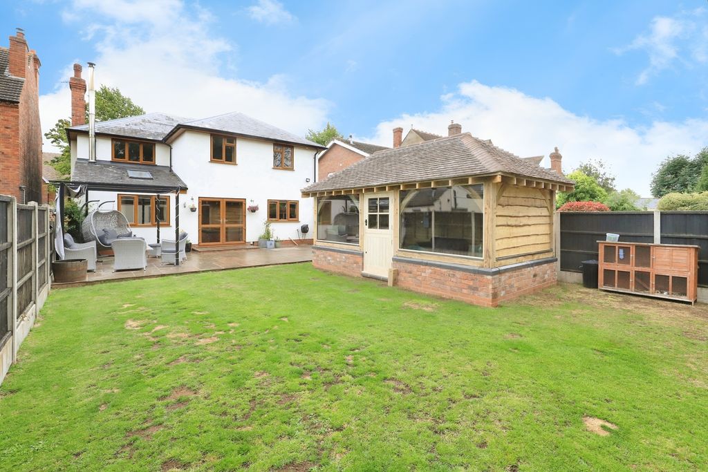 Property photo 1 of 20 Photo