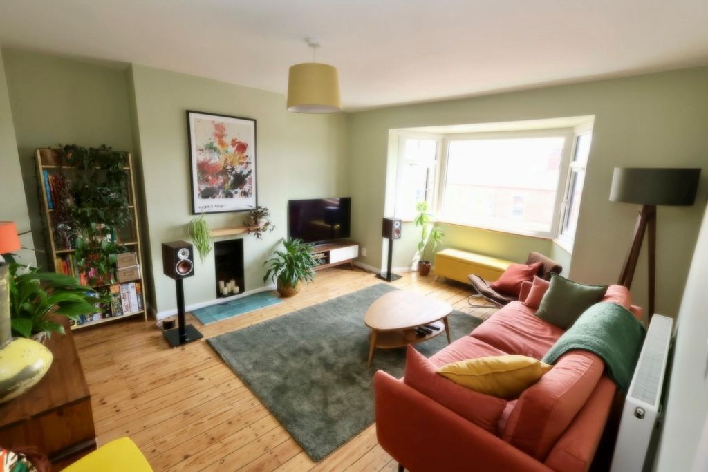 Property photo 2 of 10 7.Jpg