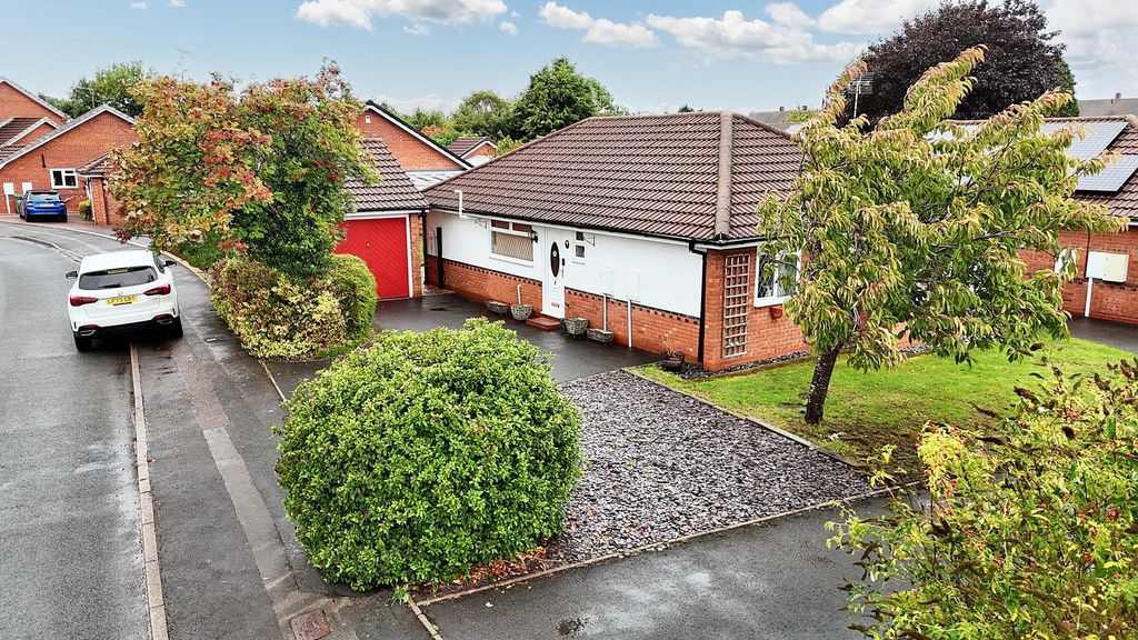 Property photo 1 of 22