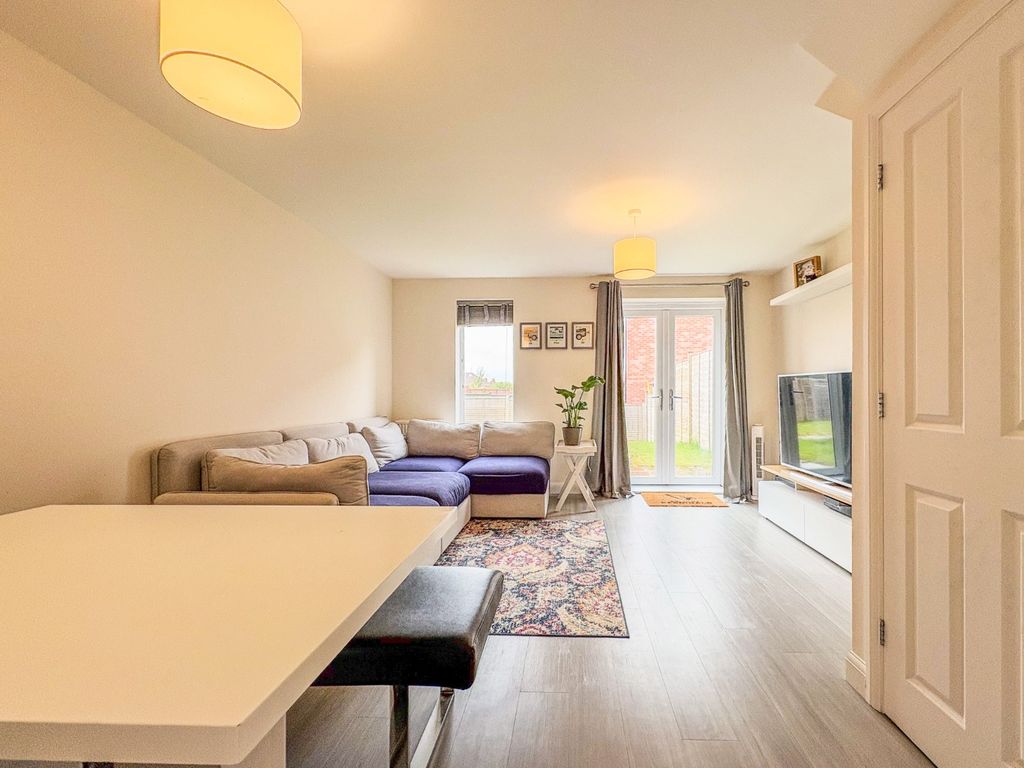 Property photo 3 of 24 51615110