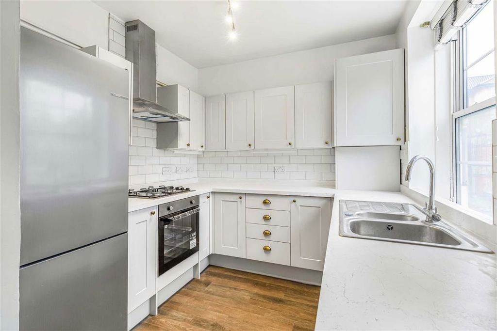 Property photo 2 of 4