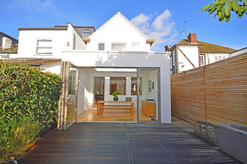 Property photo 1 of 15