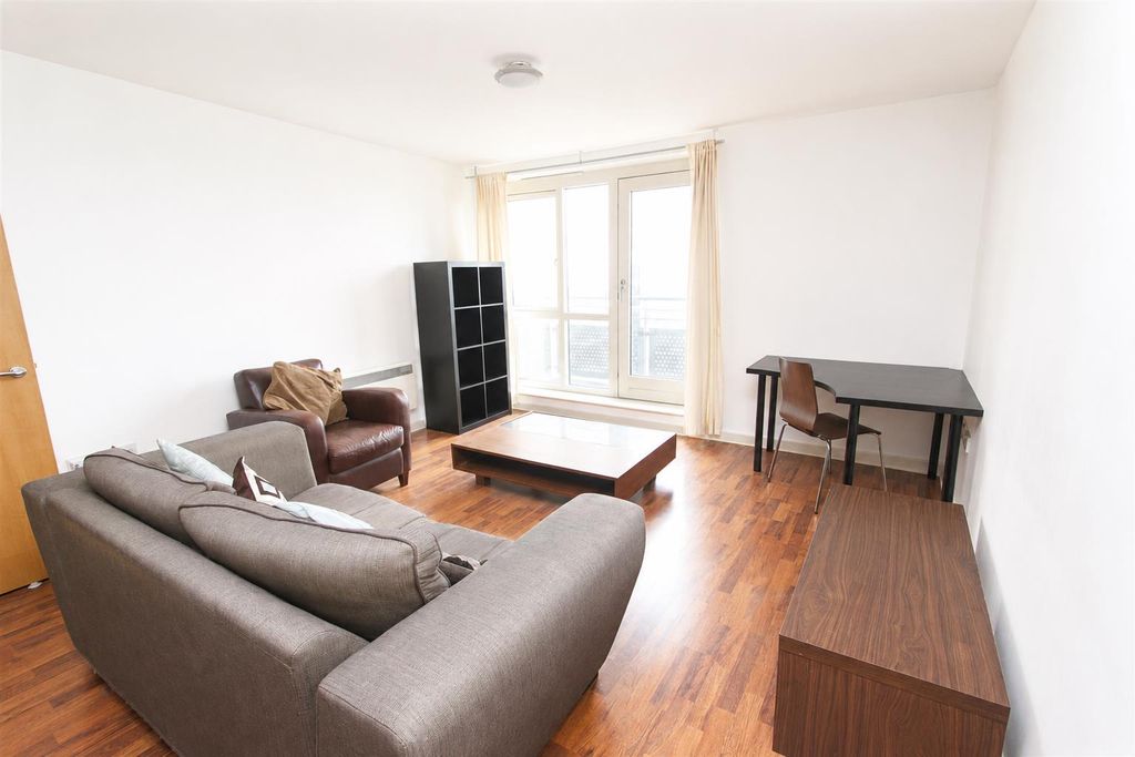 Property photo 2 of 9 2.Png
