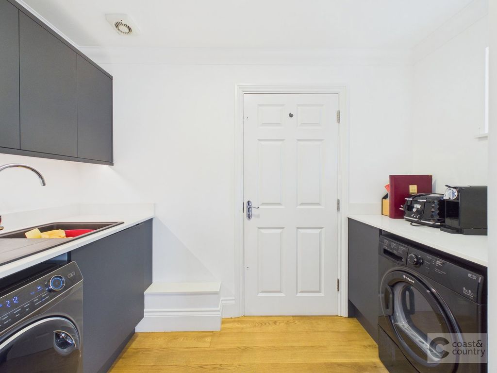 Additional image 14 of 4 bed detached house for salePetroc Drive, Newton Abbot TQ12