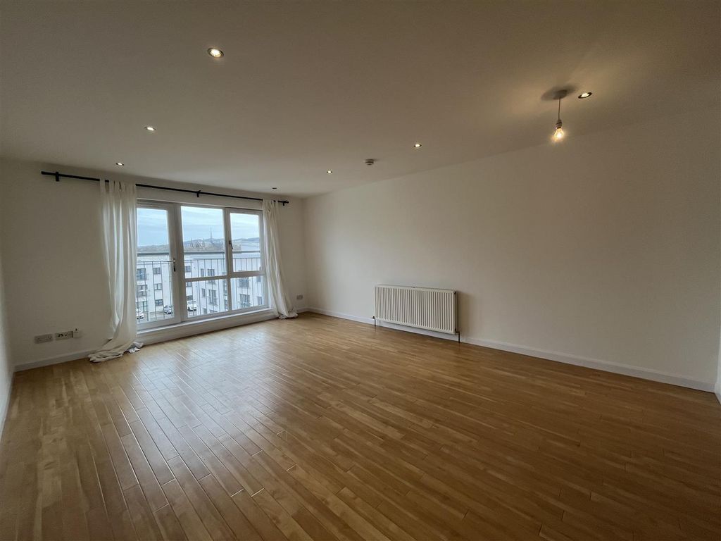 Property photo 3 of 19 3.Jpg