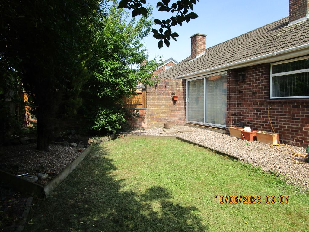 Property photo 2 of 14 Side View