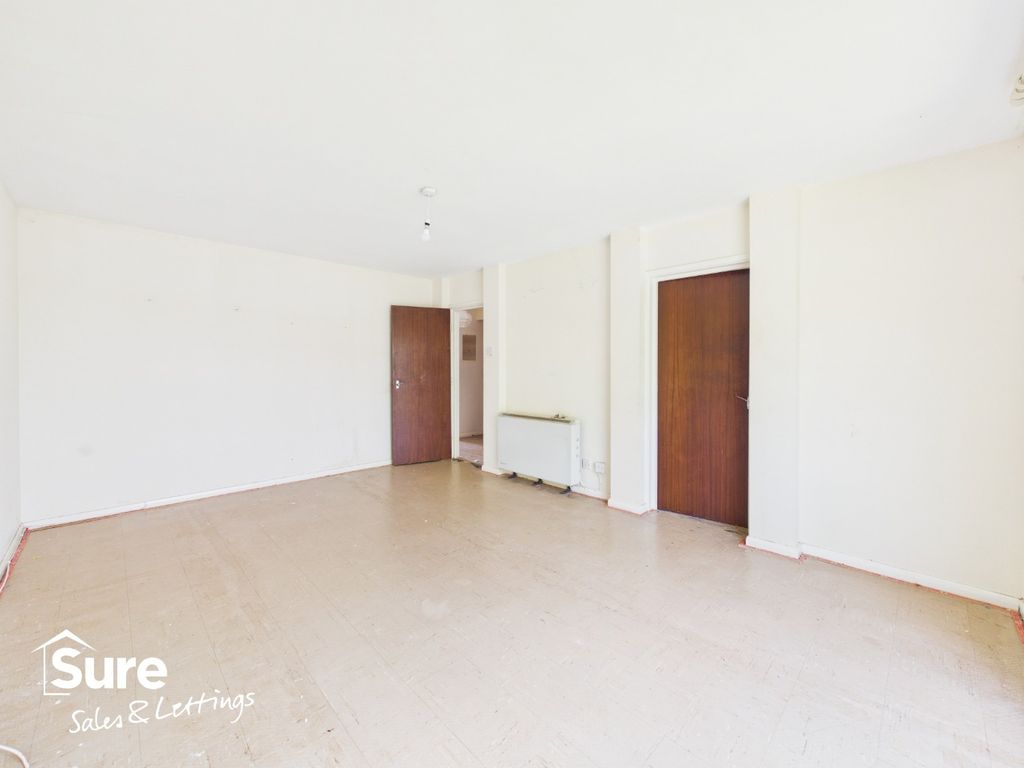Property photo 2 of 21 5144252