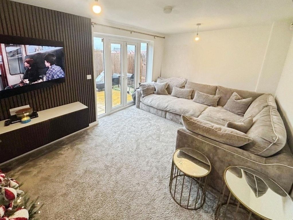 Property photo 3 of 9 User_Edited_Photo-c221d483_User-Edited-5B268248-37