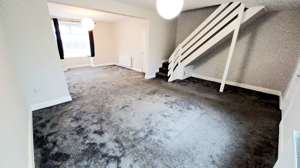 Property photo 3 of 19 20260209_143612