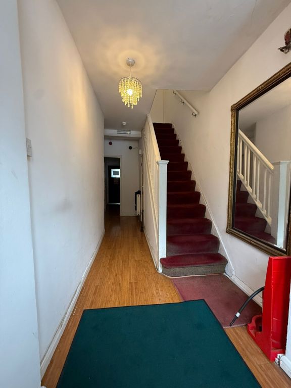 Property photo 2 of 10 Gallery