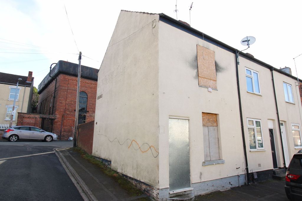 Property photo 1 of 1