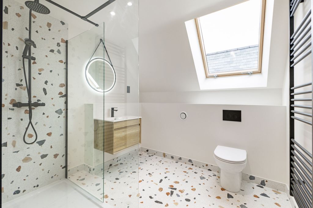 Additional image 9 of 5 bed detached house for saleLondon Road, Liphook GU30