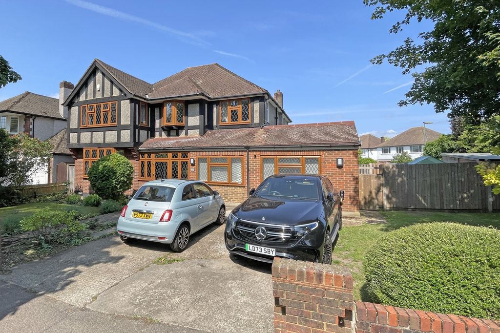 Property photo 1 of 29