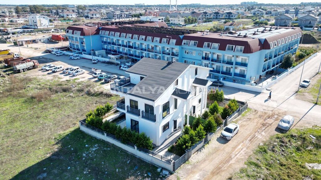 Property photo 1 of 47