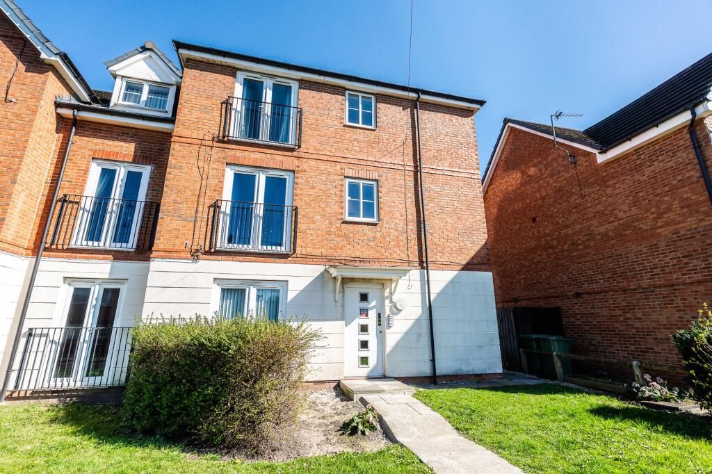 Property photo 1 of 11
