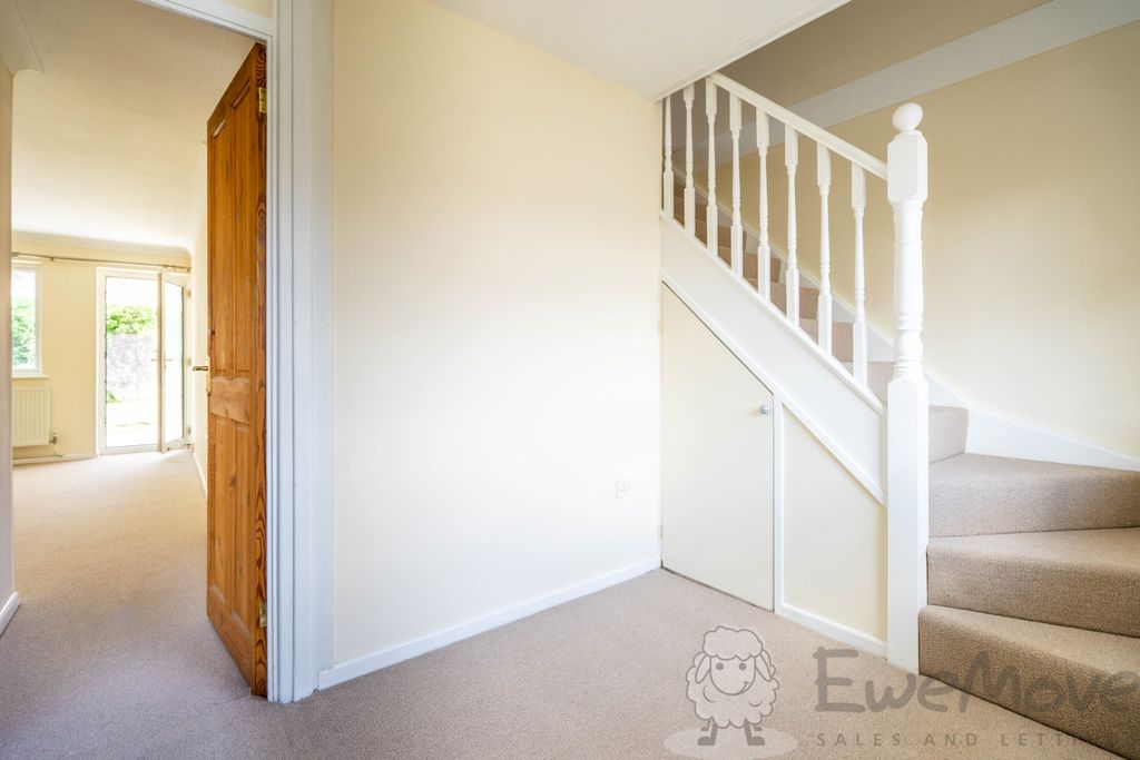 Property photo 2 of 12 Spacious Entrance Hall With Storage