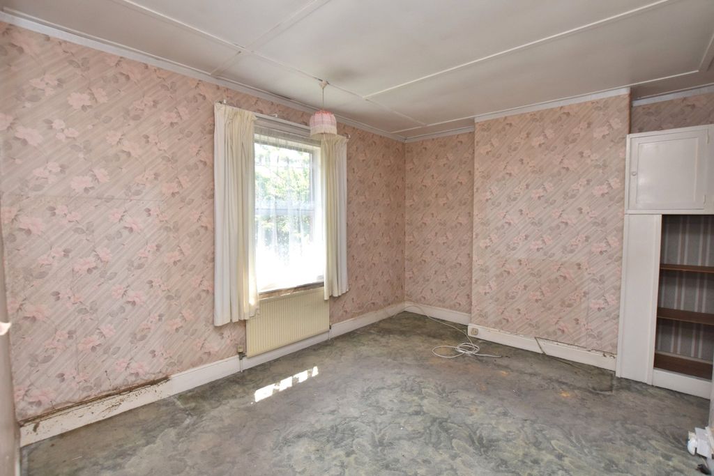 Property photo 2 of 13 Bedroom One