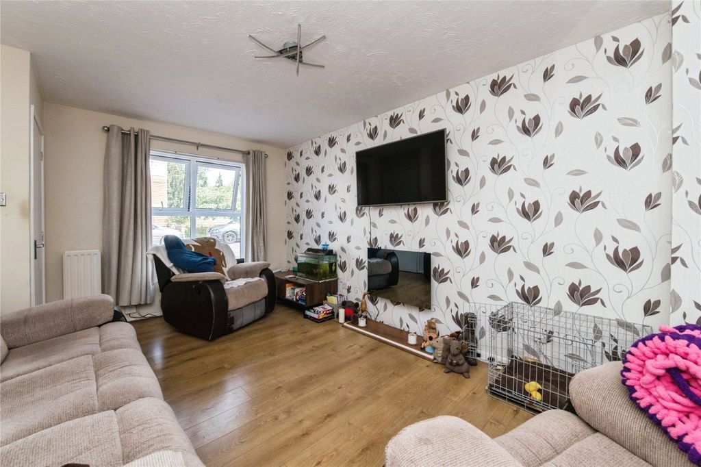 Property photo 2 of 15 Picture No. 05