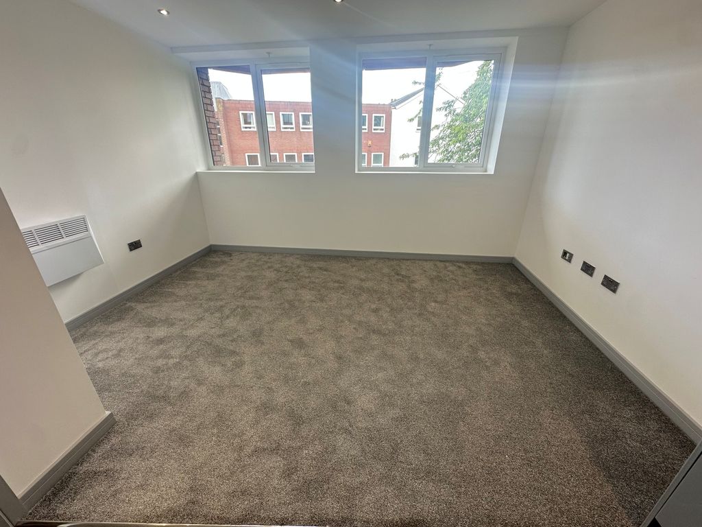 Property photo 2 of 4