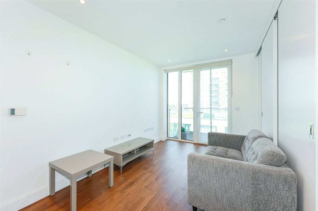 Property photo 2 of 15 Picture No. 09