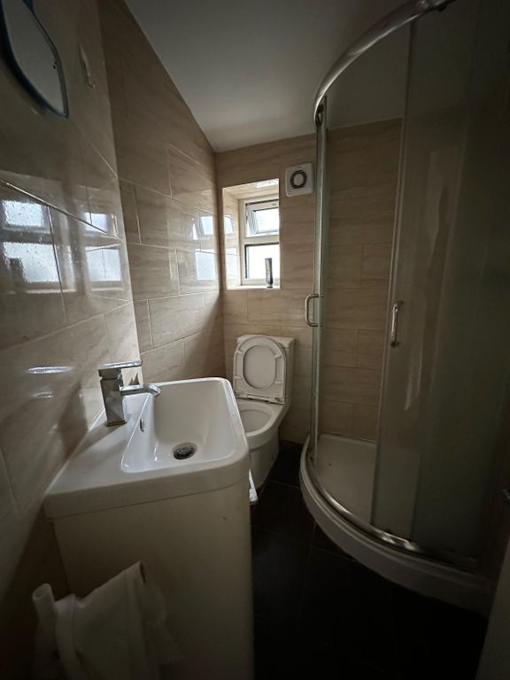 Property photo 3 of 4 Gallery