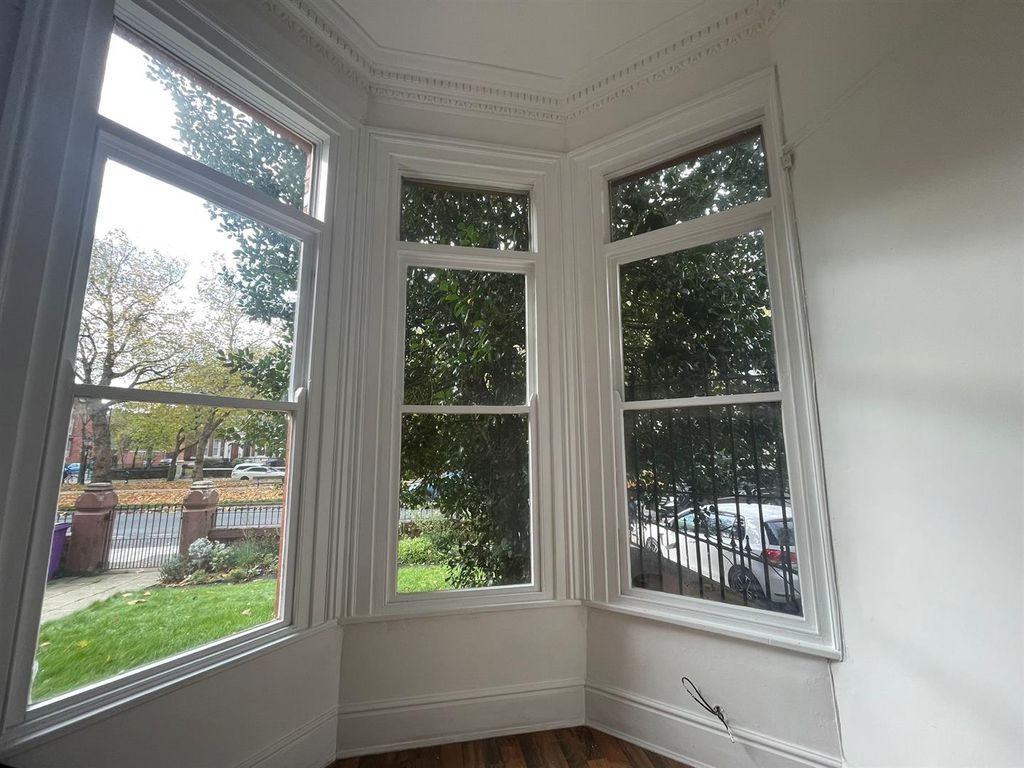 Property photo 1 of 11 Livingroom/Kitchen