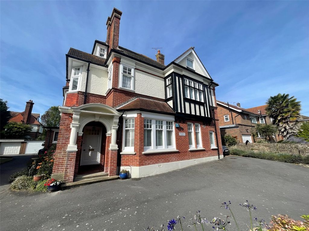 Property photo 1 of 11 Picture No. 13