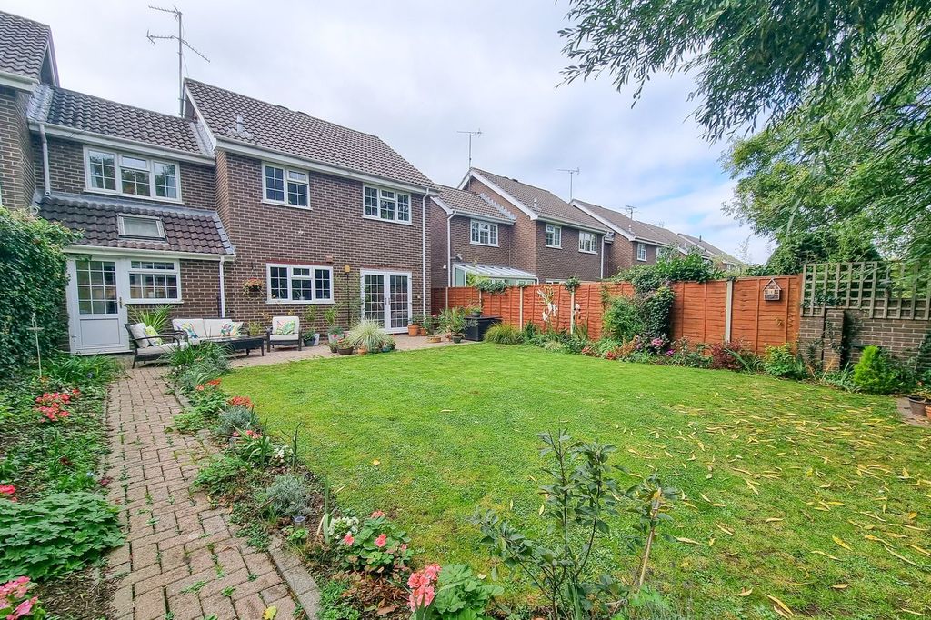 Property photo 2 of 15