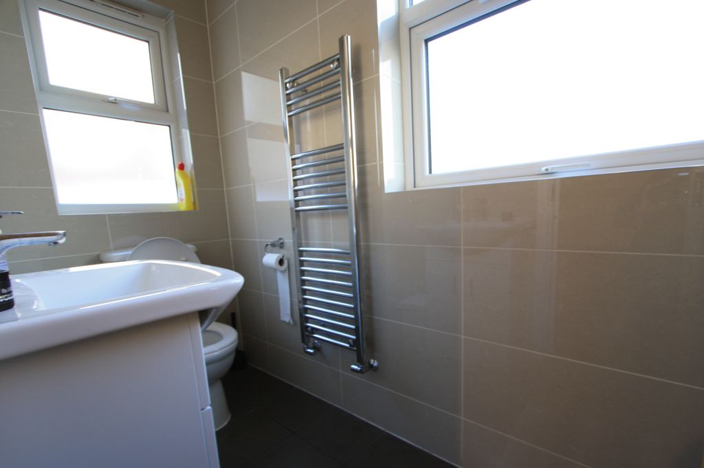 Property photo 2 of 2