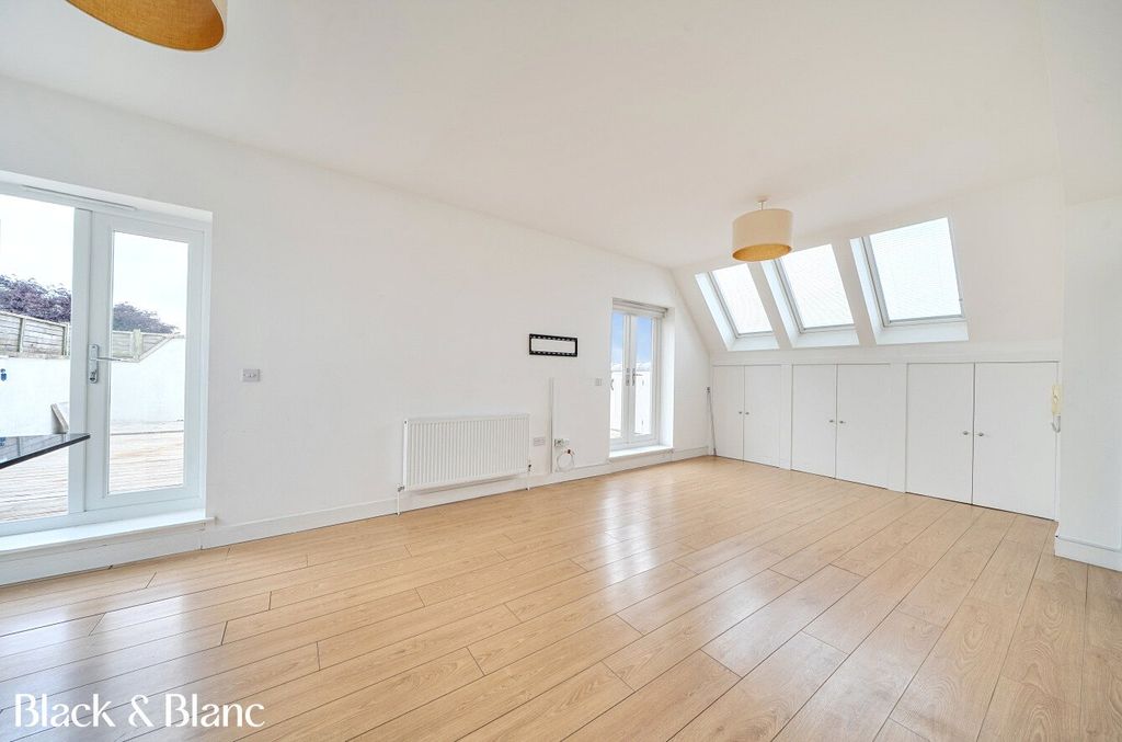 Property photo 2 of 12 Reception Room