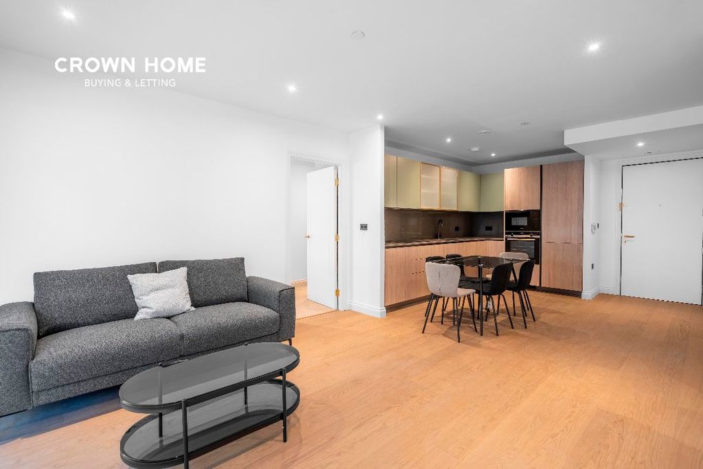 Property photo 3 of 16