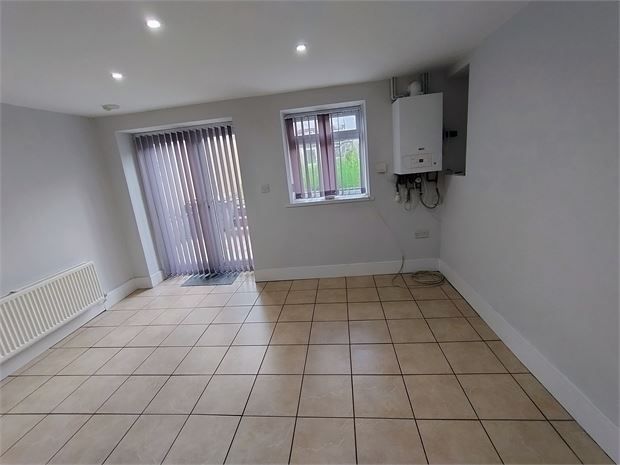 Property photo 3 of 11 Dining Room