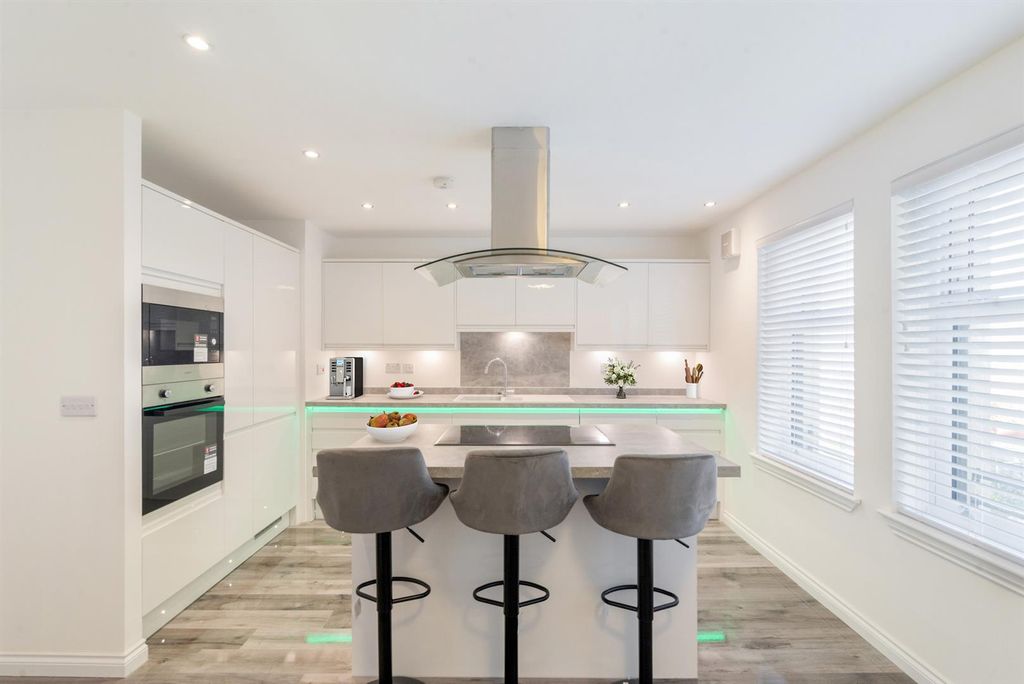 Property photo 2 of 18 07A.Jpg