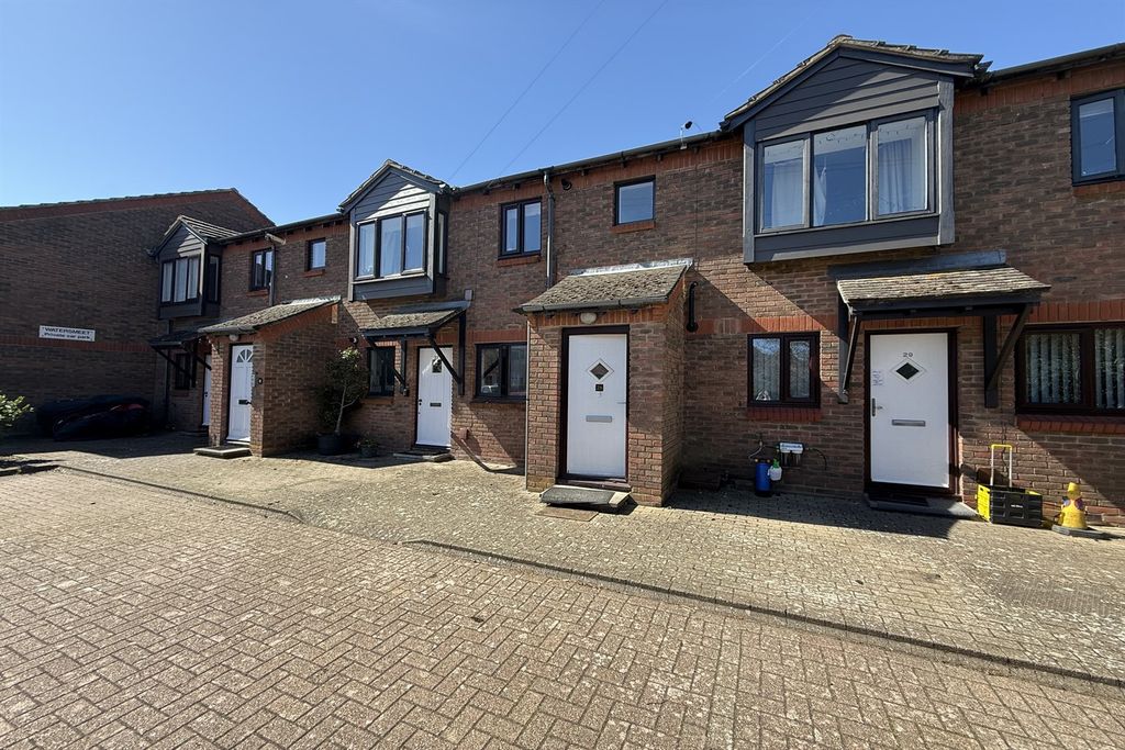 Property photo 1 of 10 (Main)