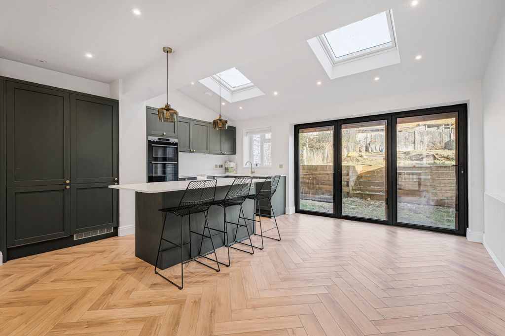 Property photo 1 of 21 Kitchen/Diner