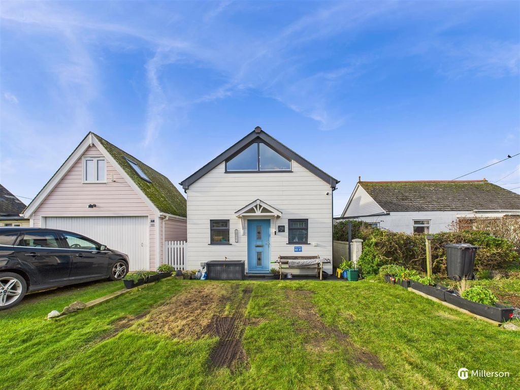 Property photo 2 of 34 Outside