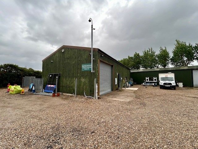 Property photo 1 of 6 Photo 8