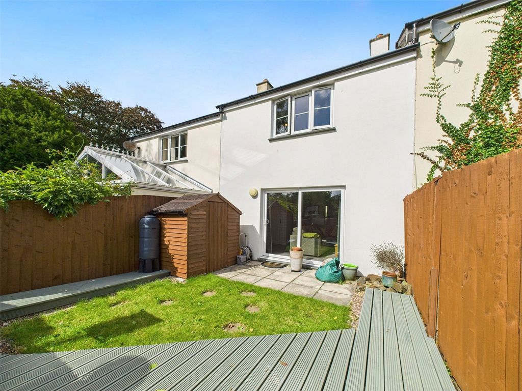 Property photo 2 of 17 Picture No. 14