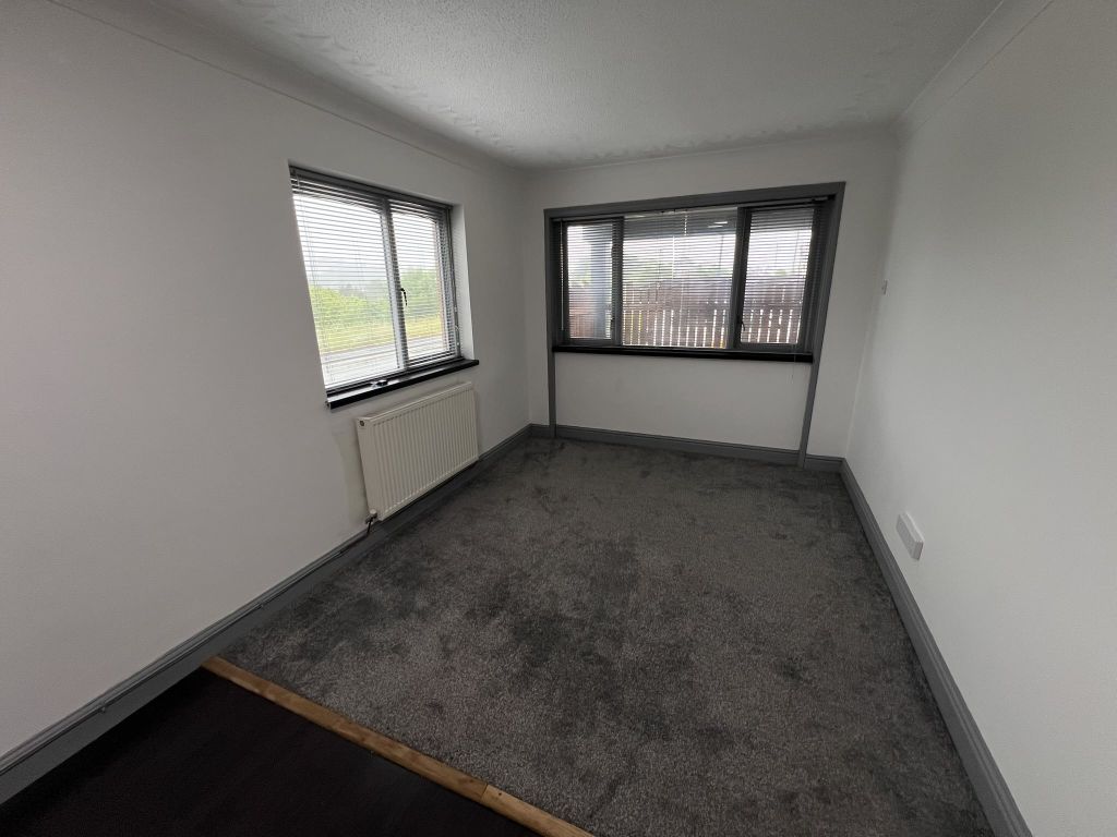 Property photo 1 of 6 Img_1492