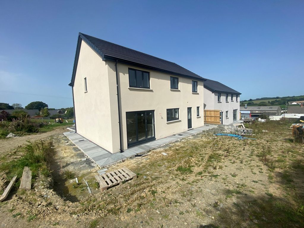 Property photo 2 of 15