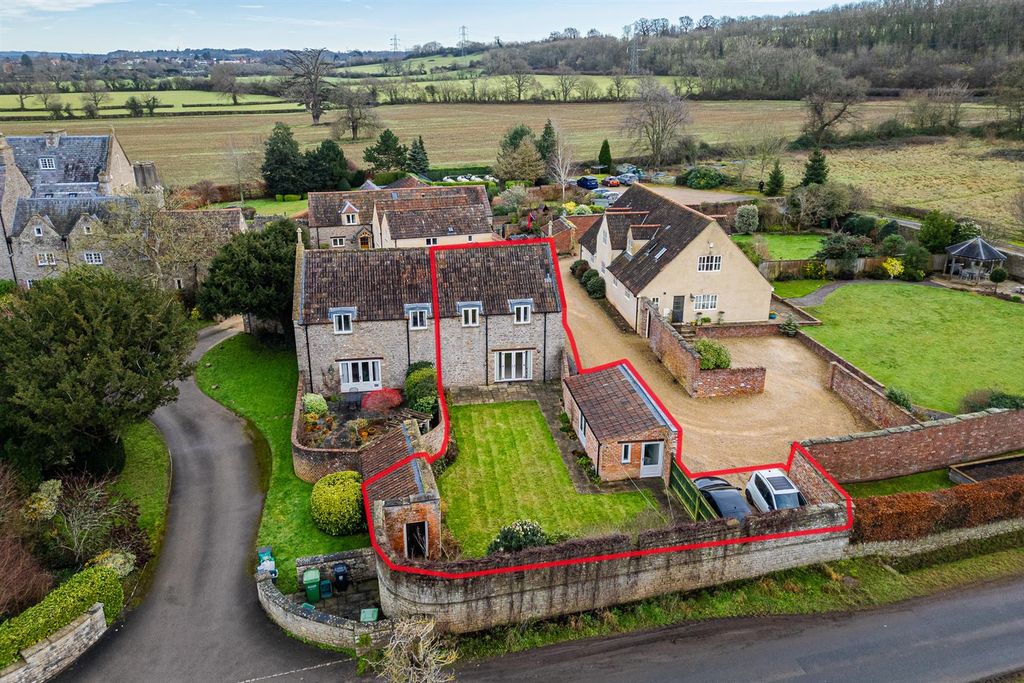 Property photo 1 of 37 The Coach House, Mumbleys Lane, Thornbury, Bs35 3J