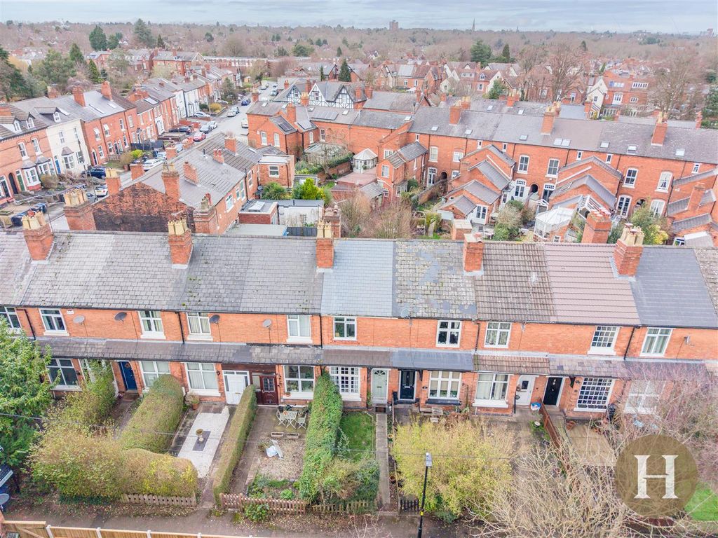 Property photo 3 of 21 Hadleigh Estate Agents-31.Jpg