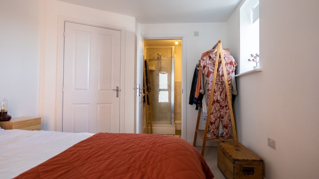 Additional image 10 of 2 bed flat to rentClos Y Rheilffordd, Barry CF62