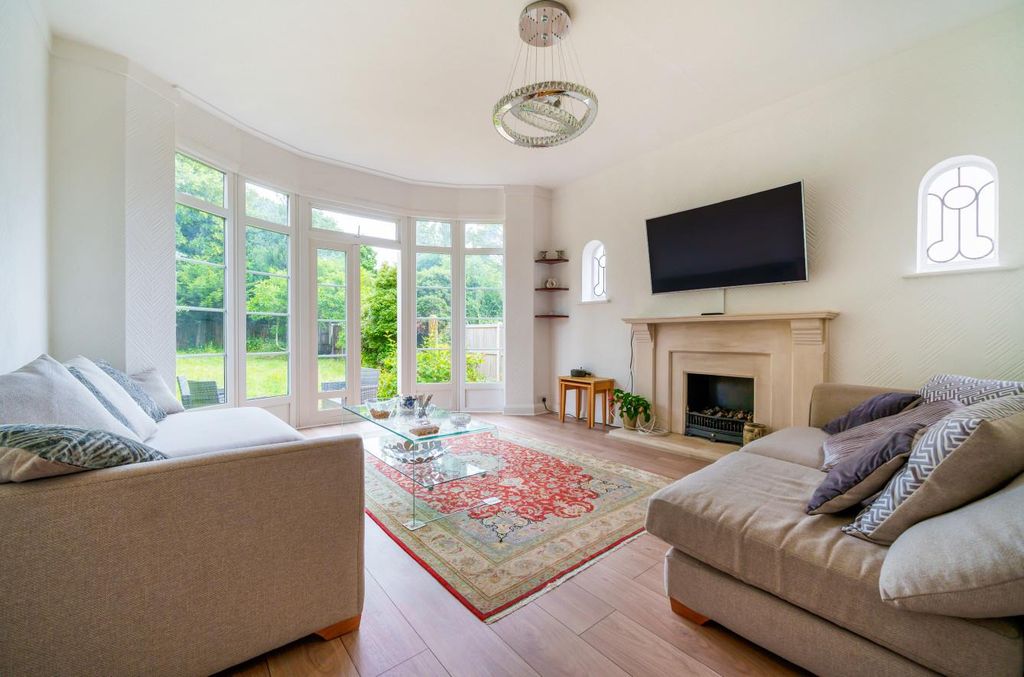 Property photo 2 of 17 1007966 (2).Jpg