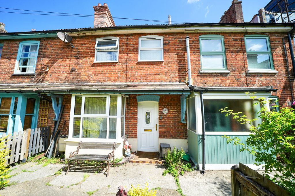Property photo 1 of 12