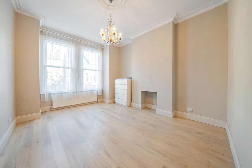 Property photo 3 of 8 1-6Ac87Bf219Df6-1...