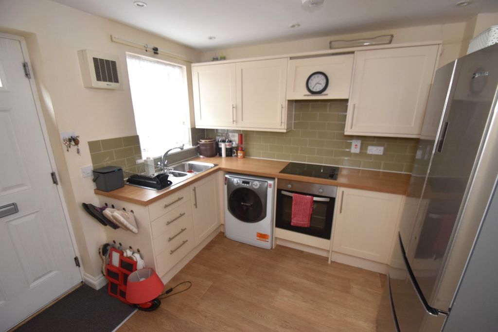Property photo 2 of 7 Tiverton Seddons